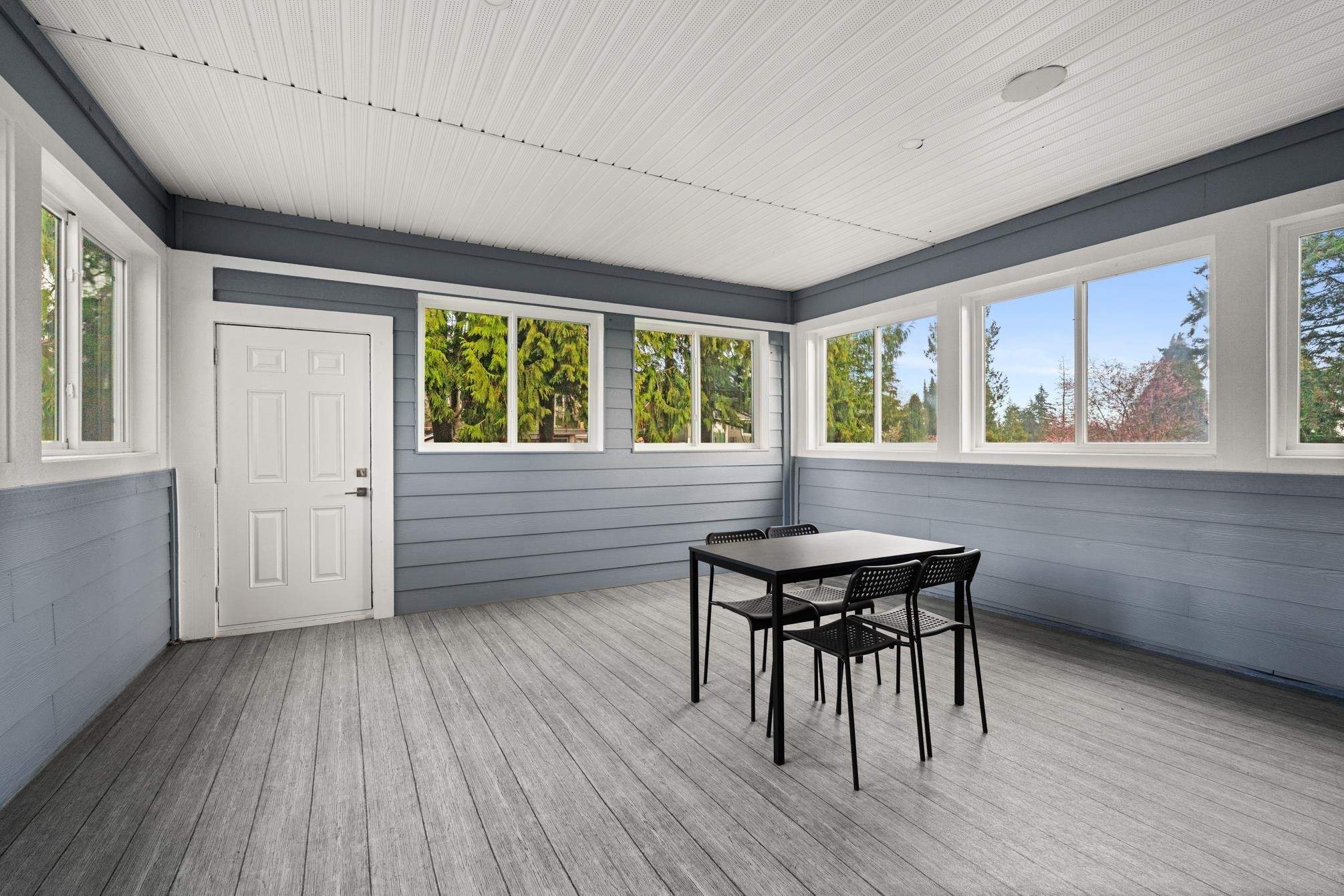 









7822


108

Street,
Delta,




BC
V4C 4C2

