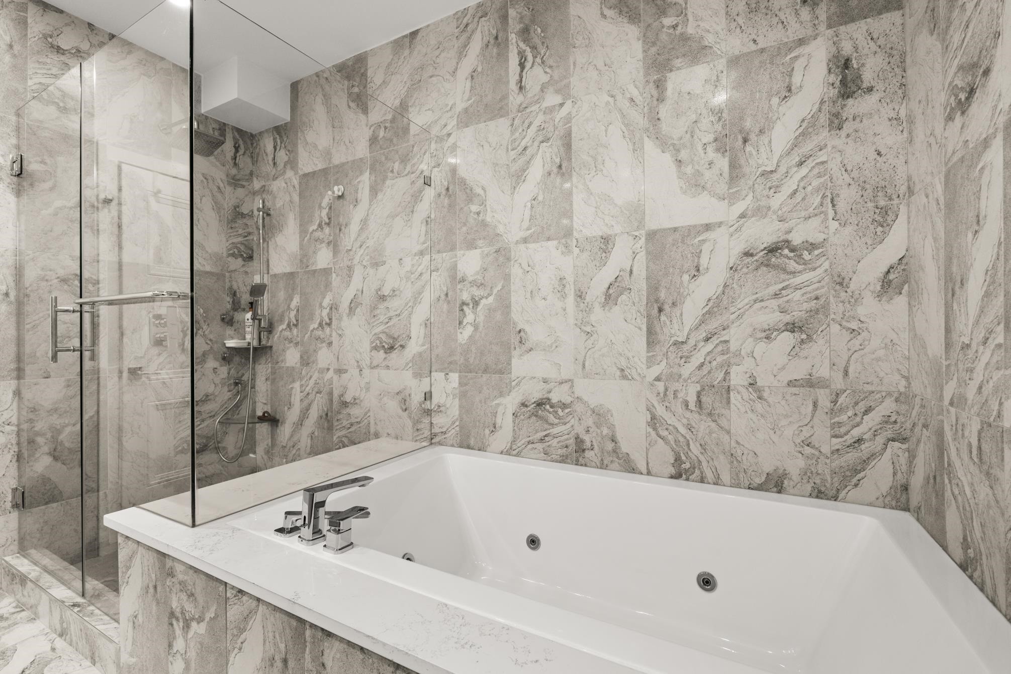 









7822


108

Street,
Delta,




BC
V4C 4C2

