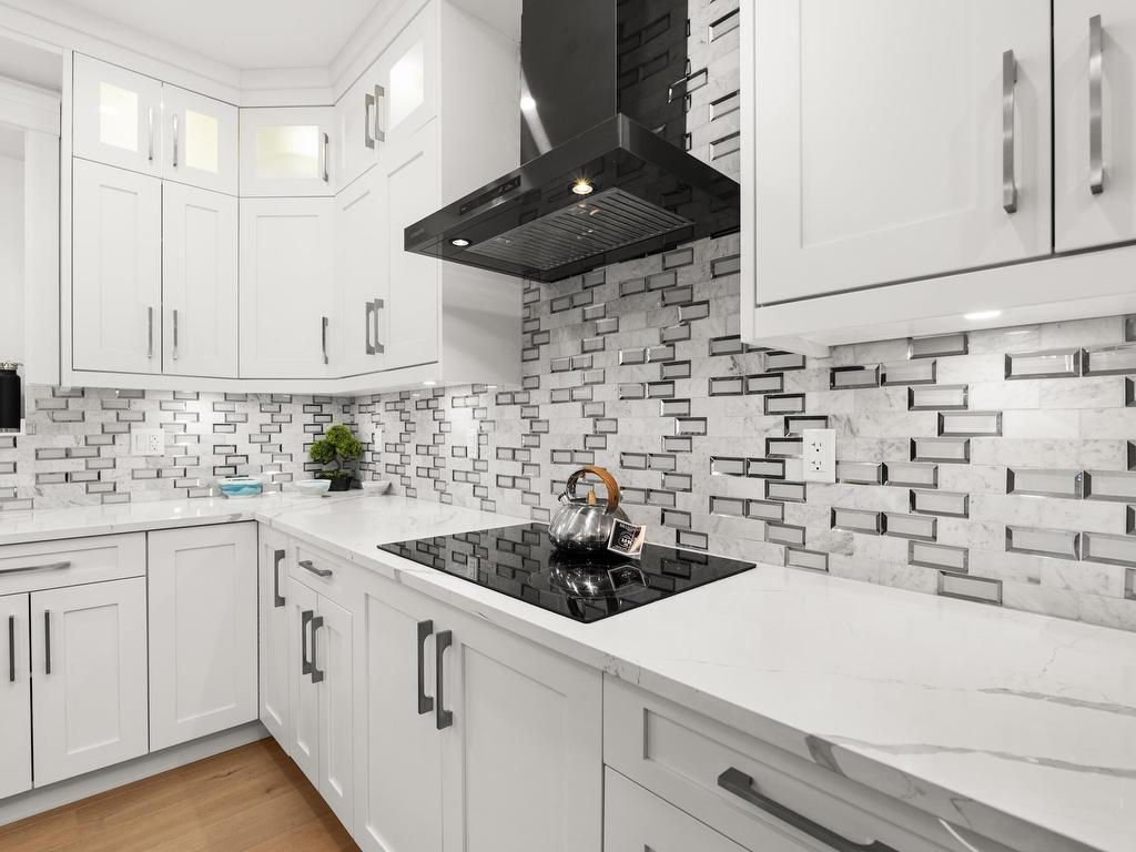 









7822


108

Street,
Delta,




BC
V4C 4C2

