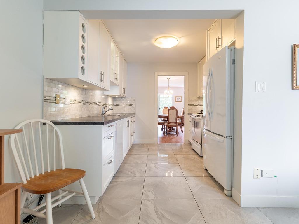 









9109


154

Street, 209,
Surrey,




BC
V3R 9G8

