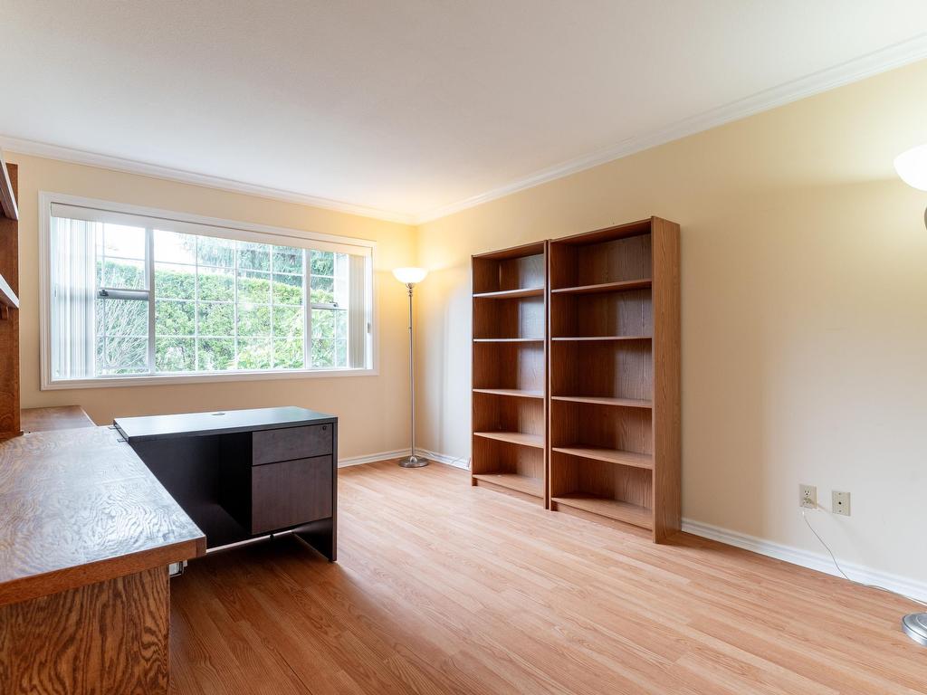 









9109


154

Street, 209,
Surrey,




BC
V3R 9G8

