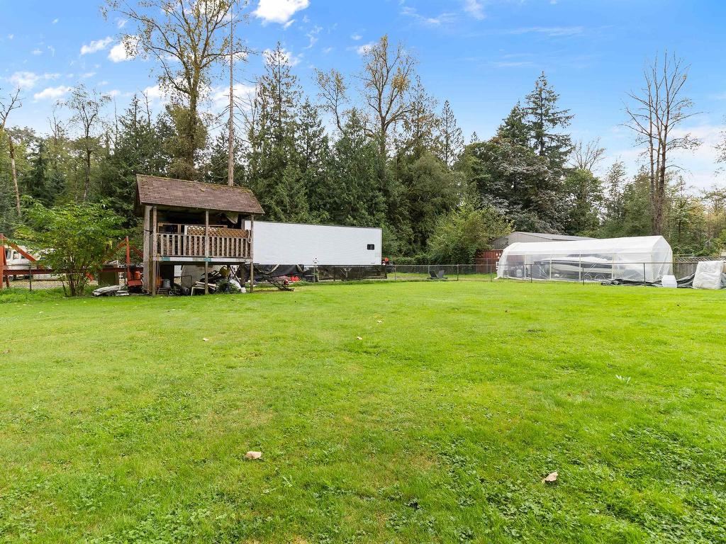









18478


94

Avenue,
Surrey,




BC
V4N 4P9

