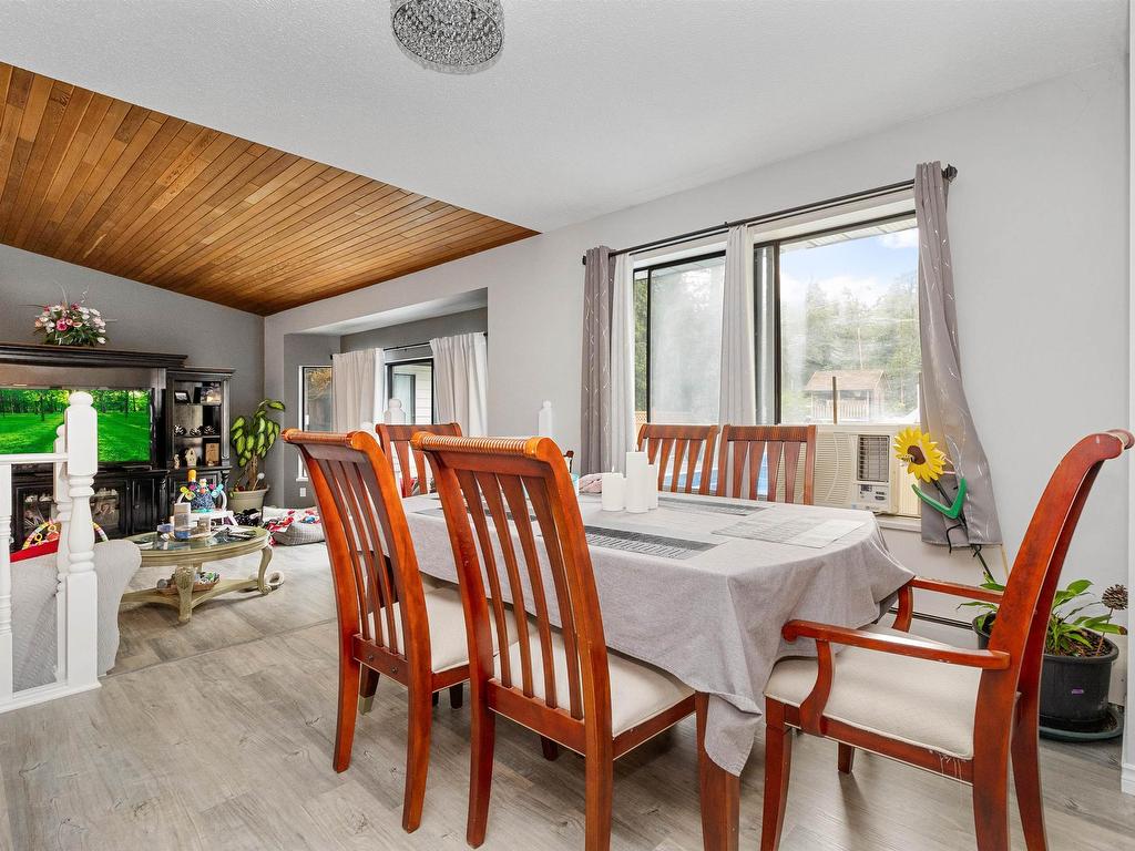 









18478


94

Avenue,
Surrey,




BC
V4N 4P9

