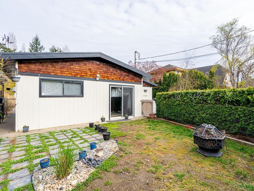 









1766


139

Street,
Surrey,




BC
V4A 4G7


