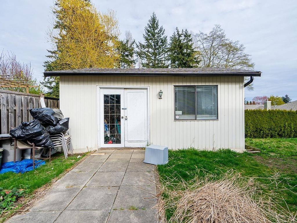 









1766


139

Street,
Surrey,




BC
V4A 4G7

