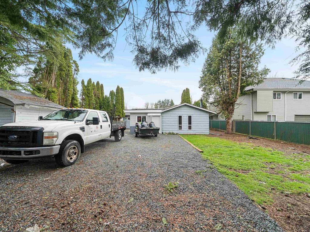 









8365


144

Street,
Surrey,




BC
V3W 5T6

