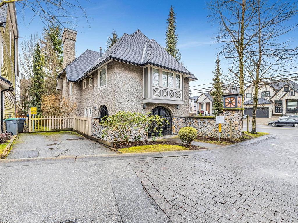 









12778


66

Avenue, 90,
Surrey,




BC
V3W 1K9

