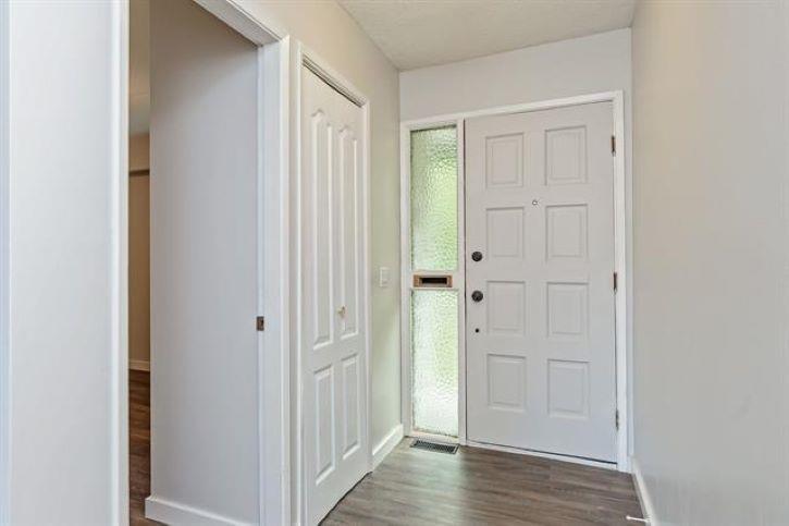 









33242


Brown

Crescent,
Mission,




BC
V2V 2R4

