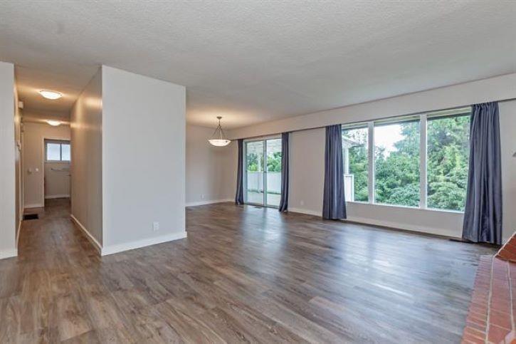 









33242


Brown

Crescent,
Mission,




BC
V2V 2R4

