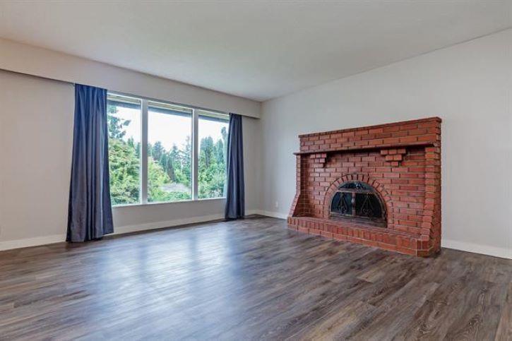









33242


Brown

Crescent,
Mission,




BC
V2V 2R4

