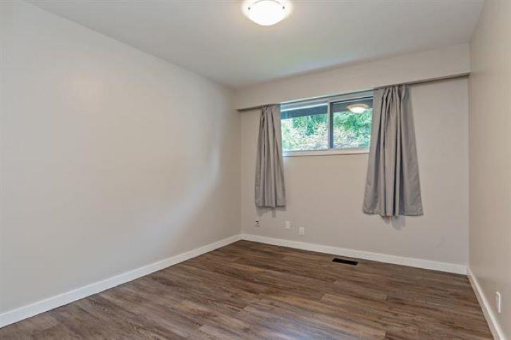 









33242


Brown

Crescent,
Mission,




BC
V2V 2R4

