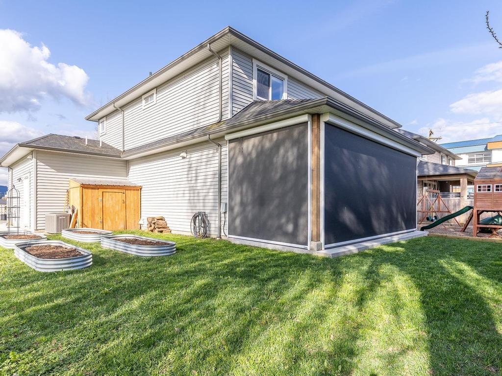 









5973


Riverside

Street,
Abbotsford,




BC
V4X 1T8

