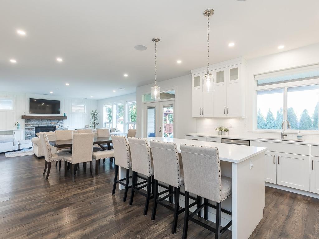 









5973


Riverside

Street,
Abbotsford,




BC
V4X 1T8

