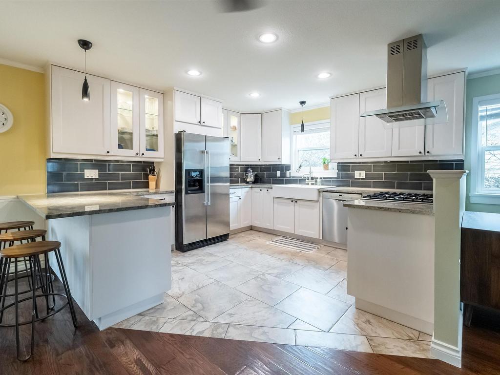 









21565


94a

Avenue,
Langley,




BC
V1M 2A5


