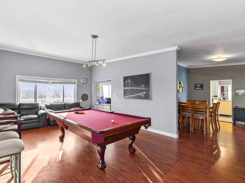 









30356


Gunn

Avenue,
Mission,




BC
V4S 1J1

