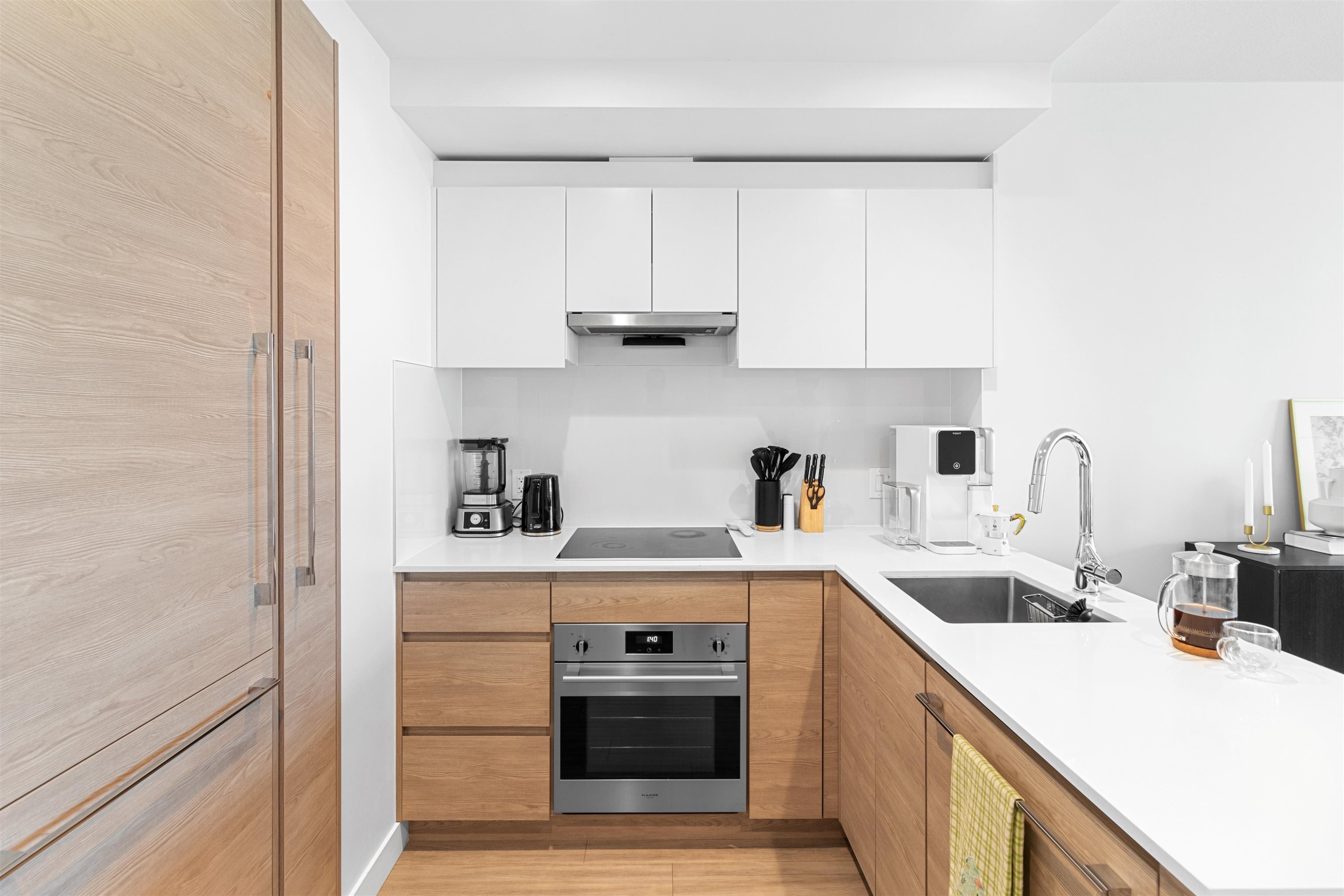 









13615


Fraser

Highway, 2308,
Surrey,




BC
V3T 0P7

