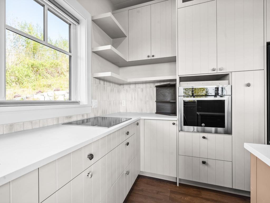 









9507


Dawson

Drive,
Mission,




BC
V2V 6B2

