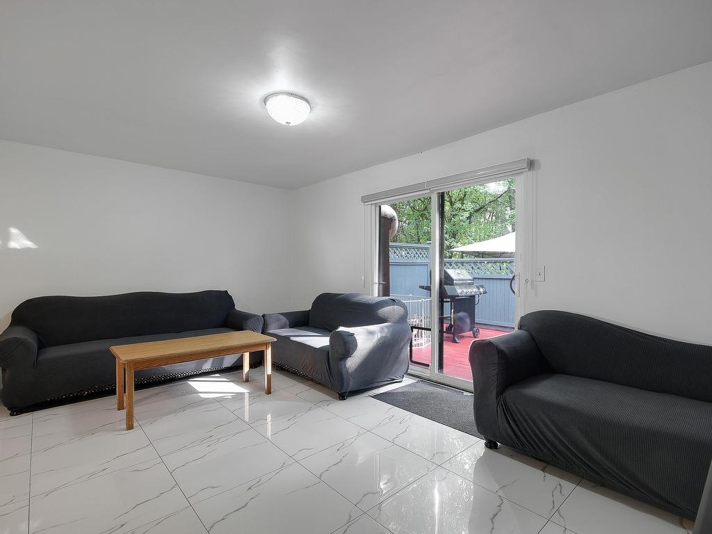 









13640


67

Avenue, 199,
Surrey,




BC
V3W 6X5

