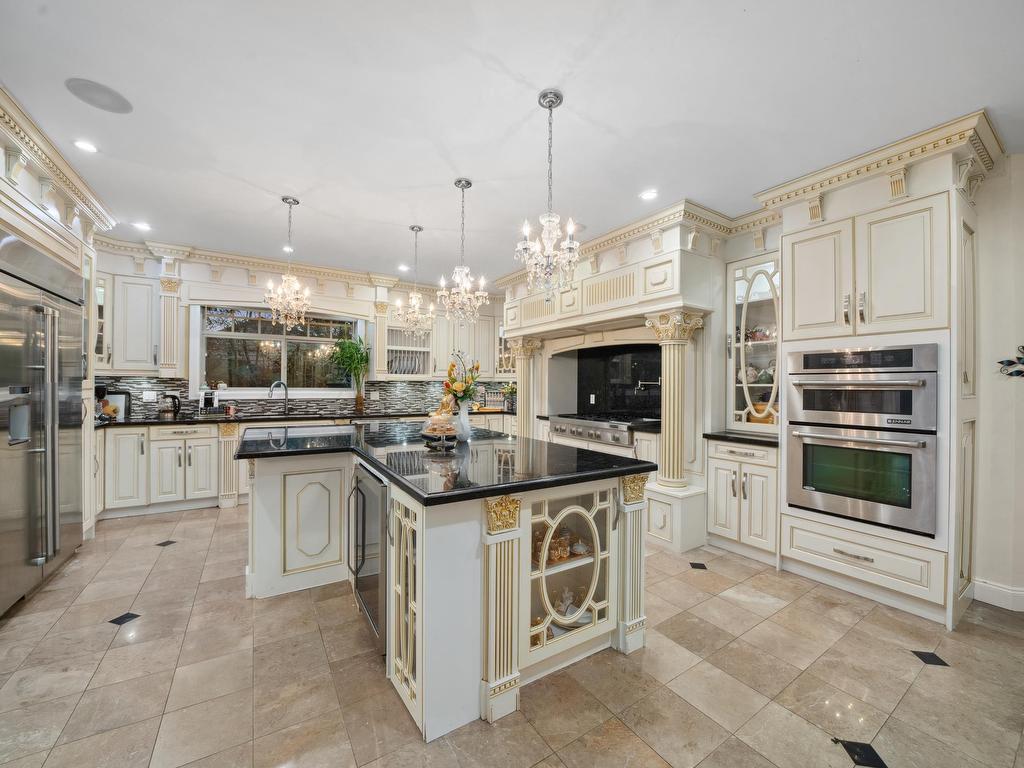 









12788


Ross

Place,
Surrey,




BC
V3V 6E1

