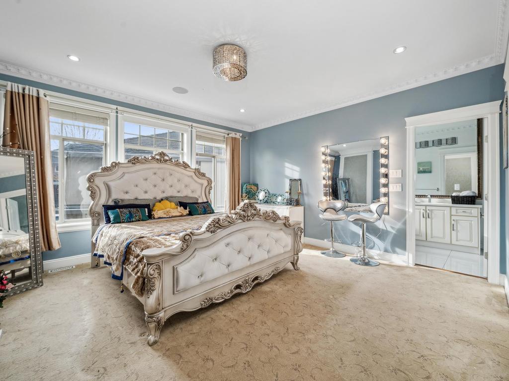 









12788


Ross

Place,
Surrey,




BC
V3V 6E1

