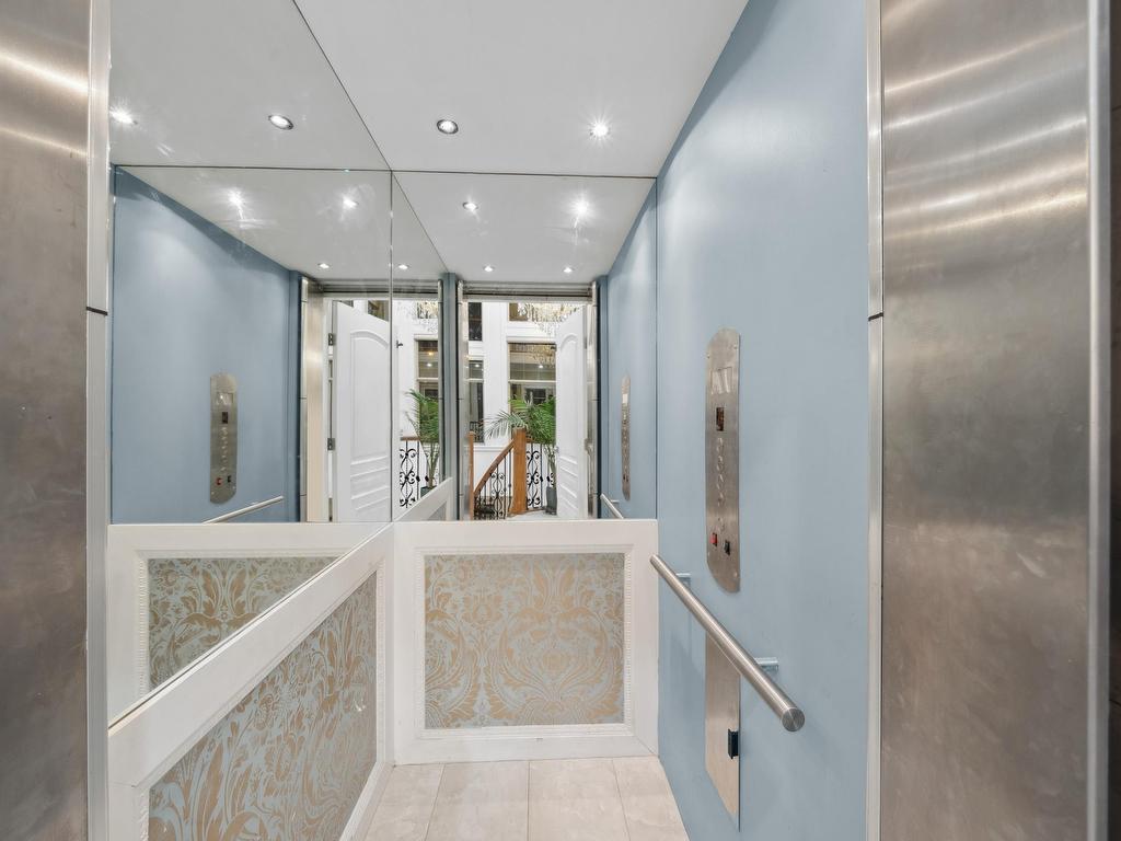 









12788


Ross

Place,
Surrey,




BC
V3V 6E1

