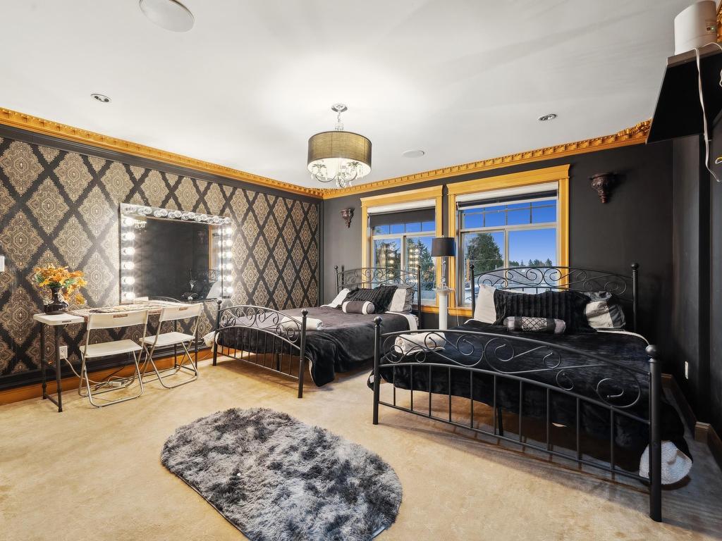 









12788


Ross

Place,
Surrey,




BC
V3V 6E1

