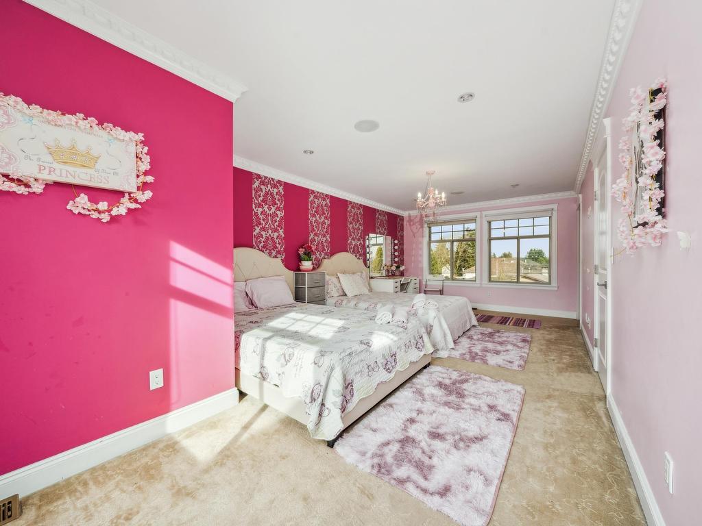 









12788


Ross

Place,
Surrey,




BC
V3V 6E1


