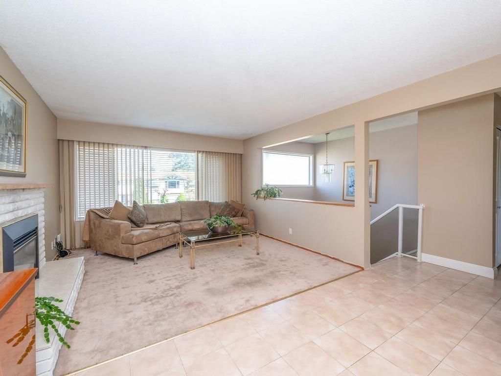 









11496


85a

Avenue,
Delta,




BC
V4C 2V5

