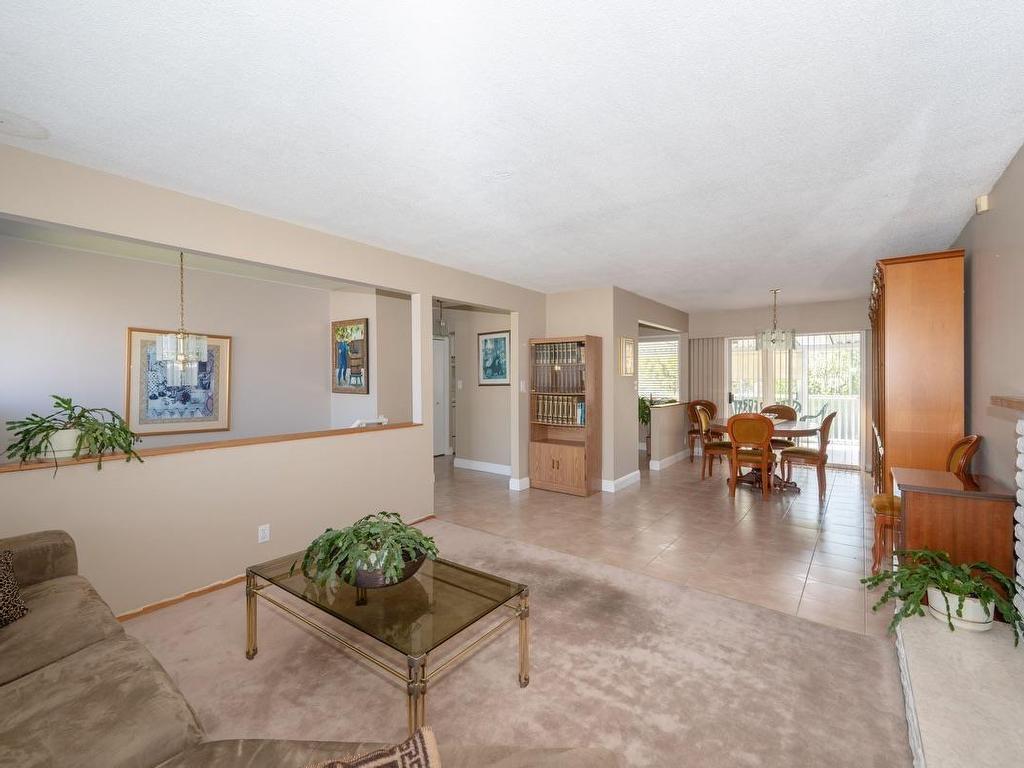 









11496


85a

Avenue,
Delta,




BC
V4C 2V5

