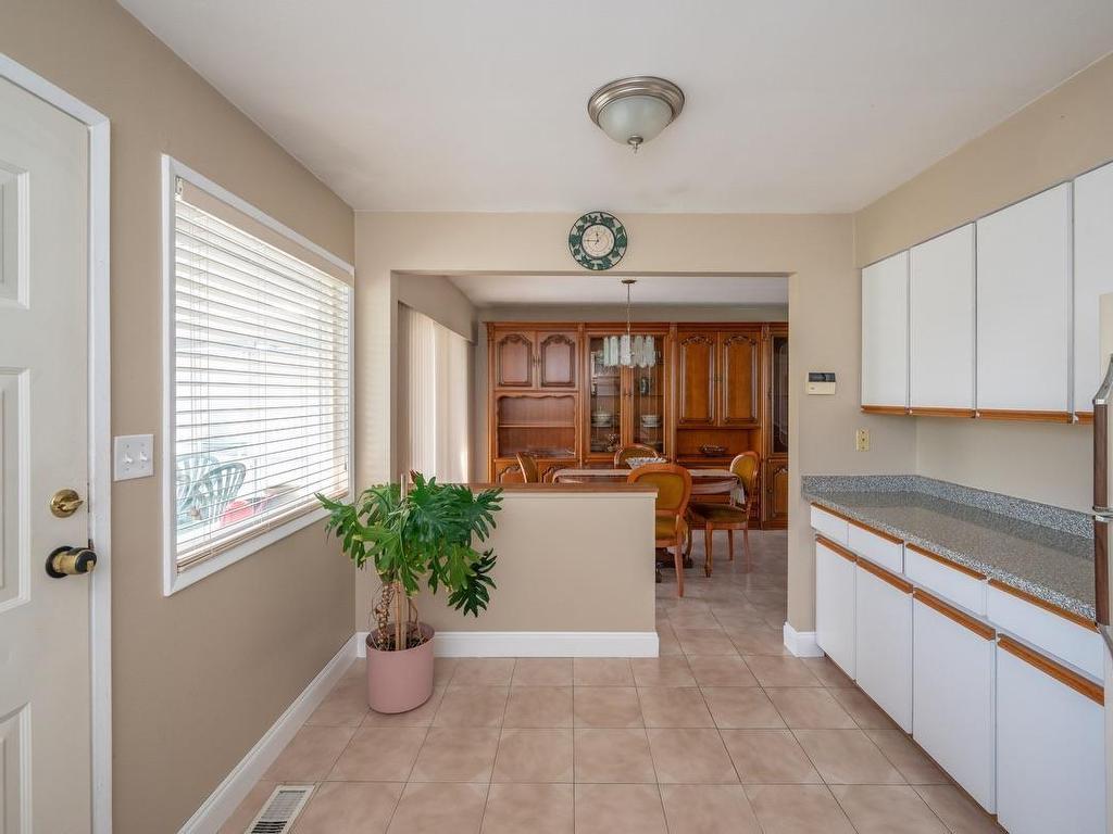 









11496


85a

Avenue,
Delta,




BC
V4C 2V5

