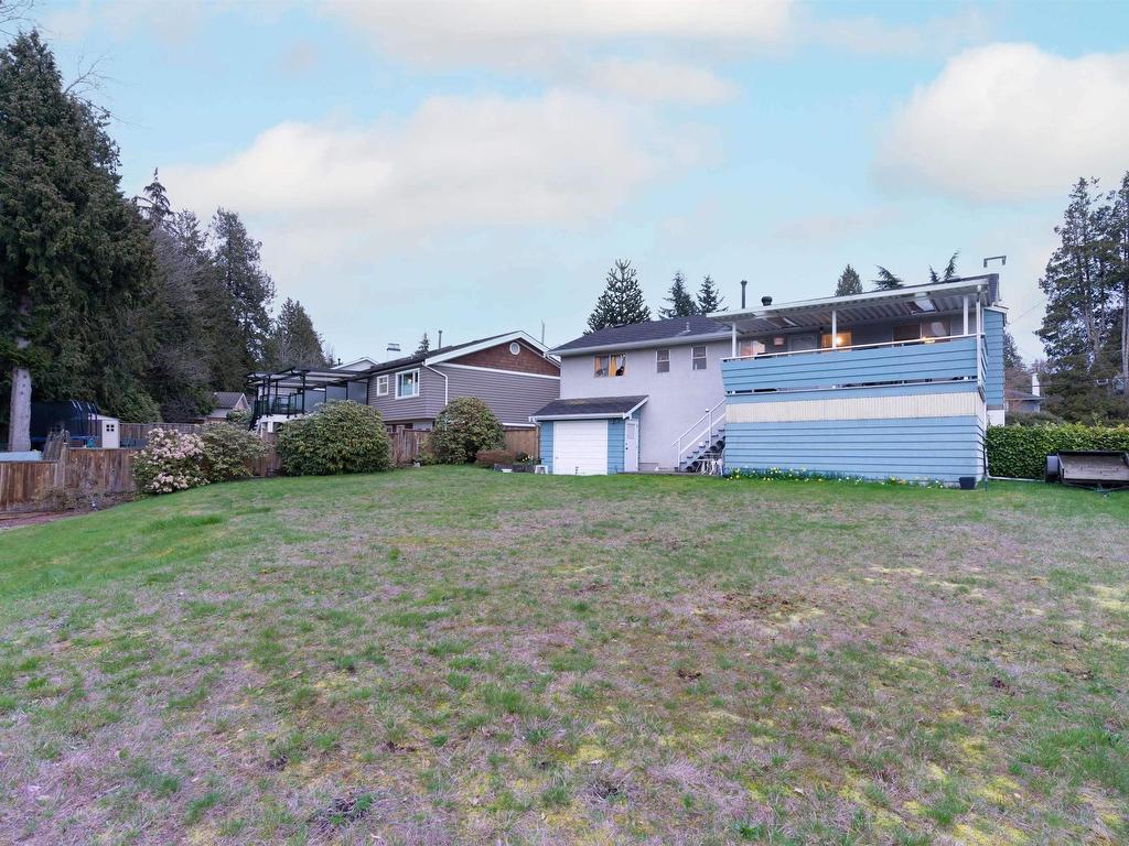 









11275


Kendale

Way,
Delta,




BC
V4C 3P8

