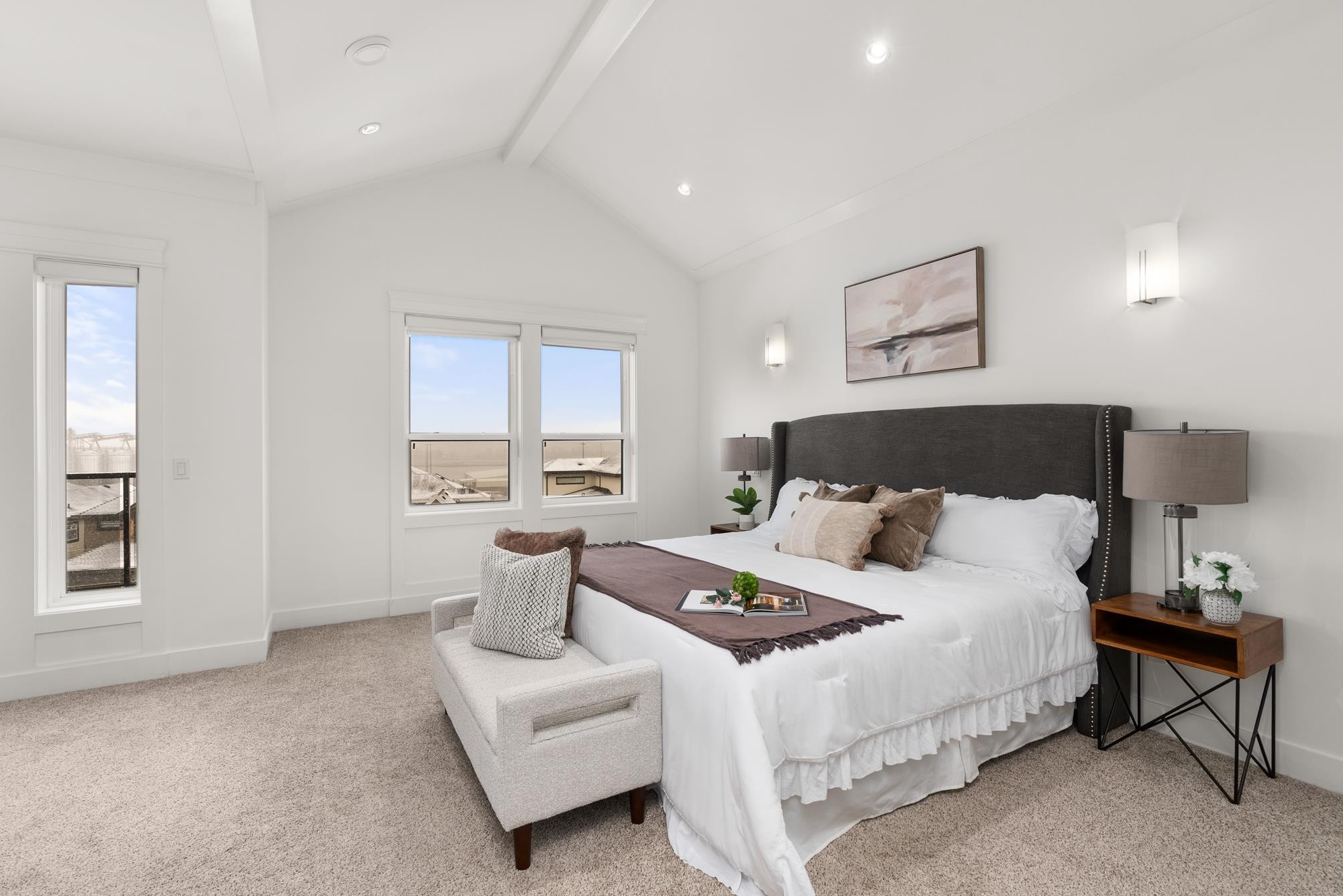 









11376


Royal

Crescent,
Surrey,




BC
V3V 8A3

