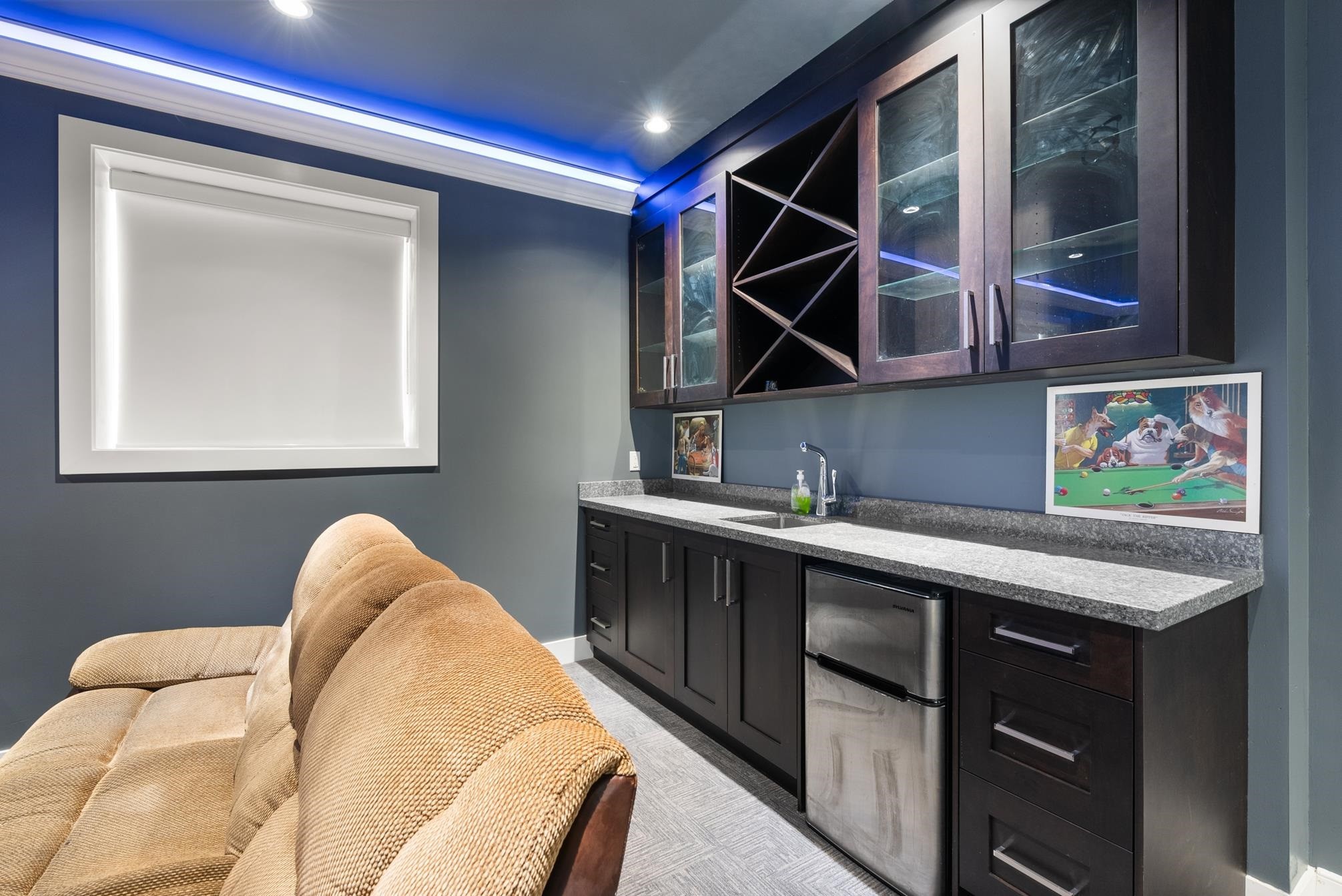 









11376


Royal

Crescent,
Surrey,




BC
V3V 8A3

