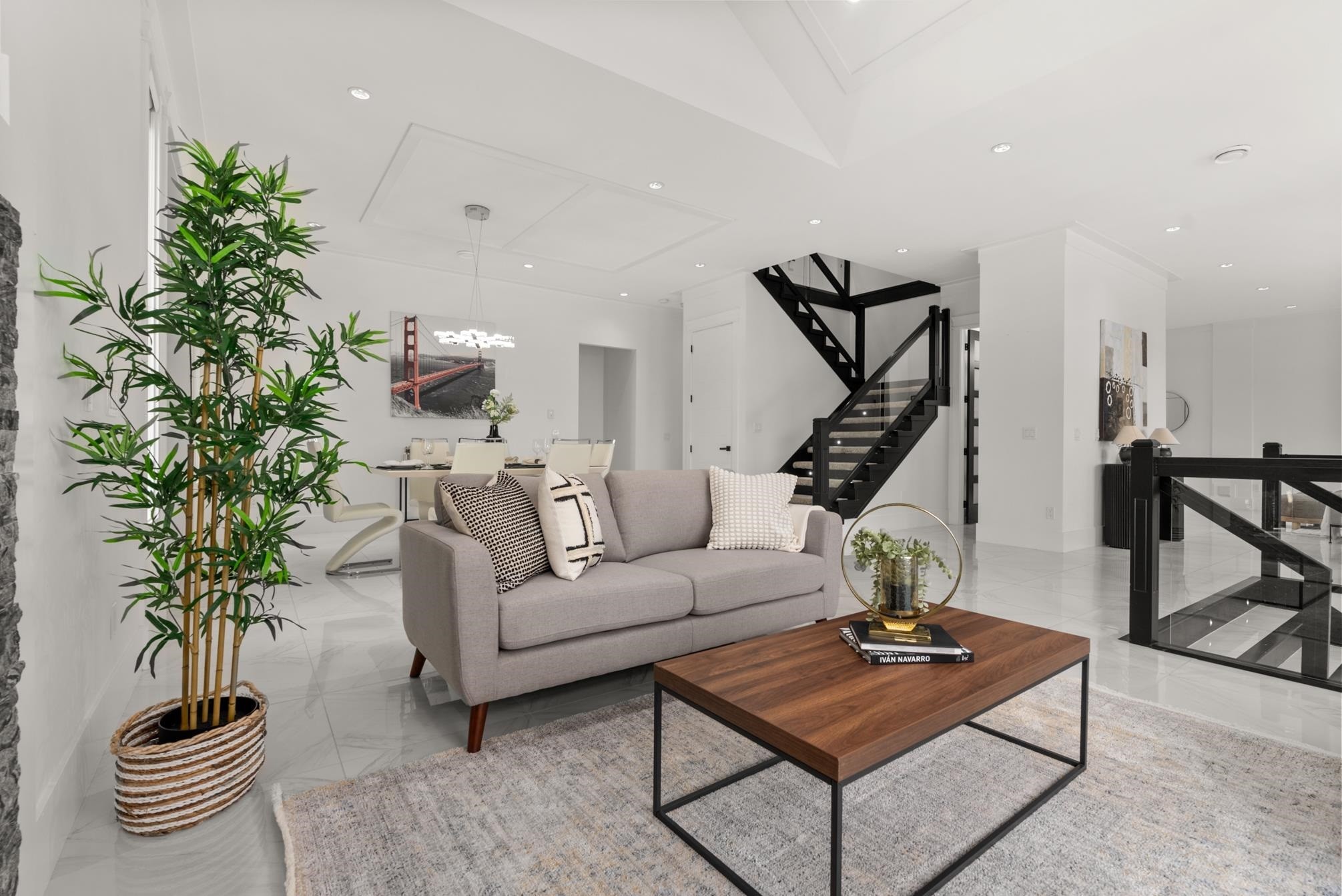 









11376


Royal

Crescent,
Surrey,




BC
V3V 8A3


