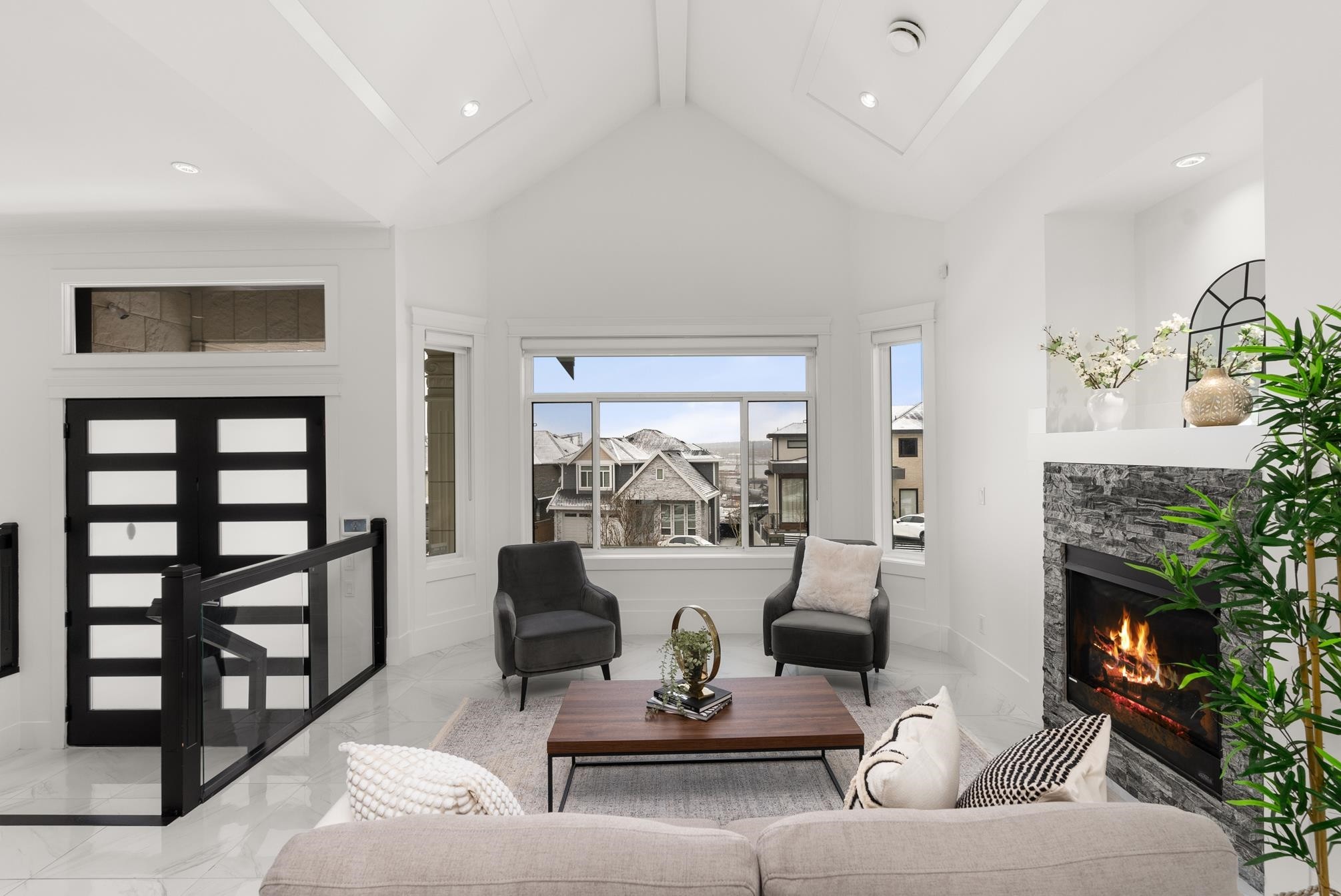 









11376


Royal

Crescent,
Surrey,




BC
V3V 8A3


