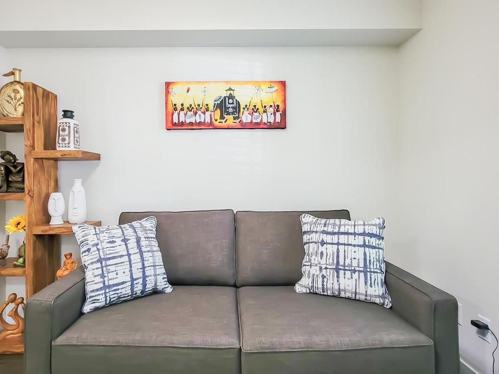 









3399


151

Street, 12,
Surrey,




BC
V3Z 0L3


