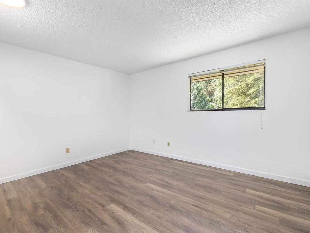 









14832


Holly Park

Lane,
Surrey,




BC
V3R 6Y2

