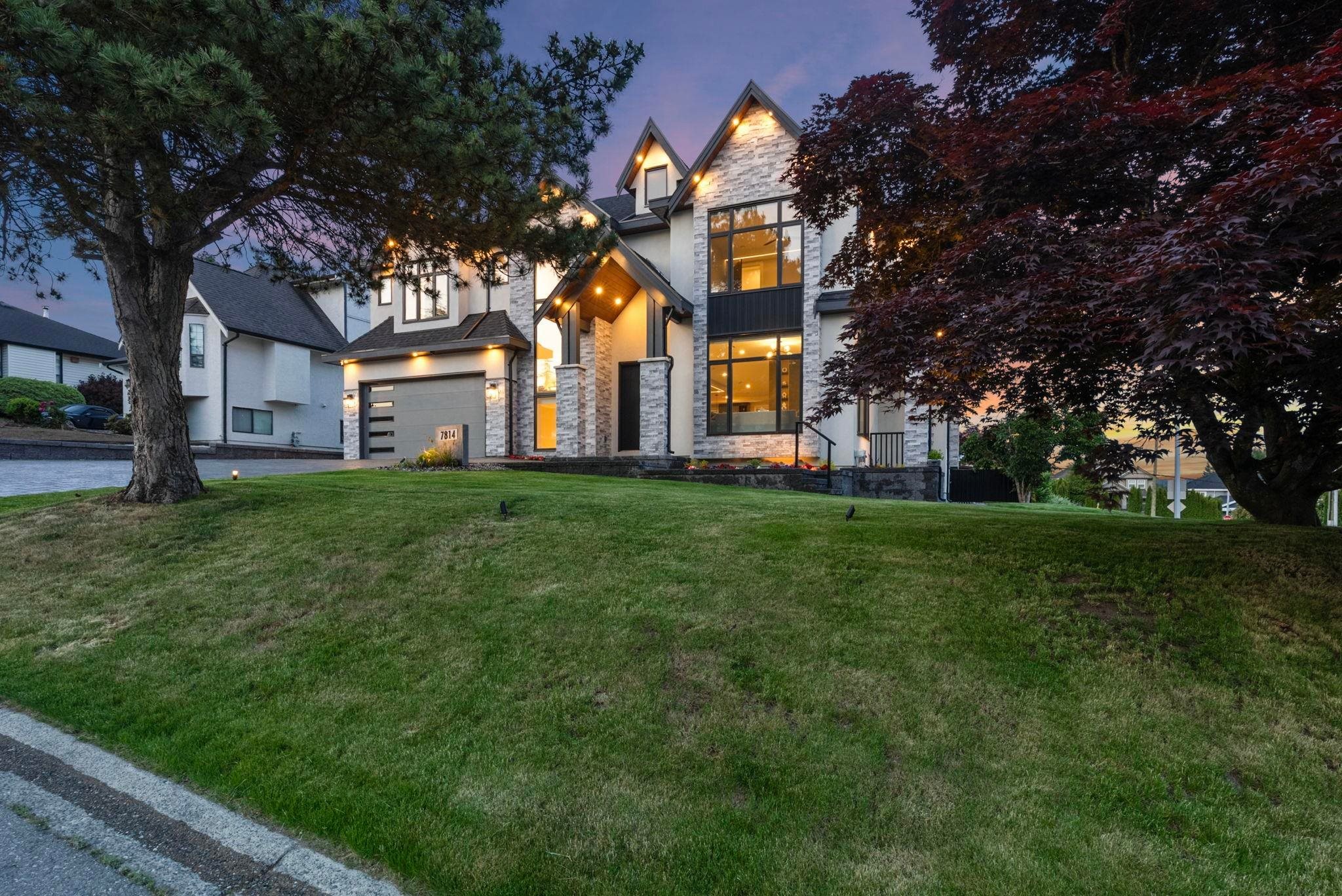 









7814


167a

Street,
Surrey,




BC
V4N 0L9

