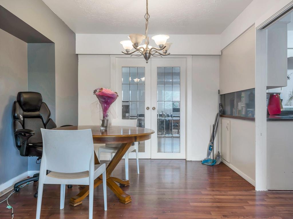 









32670


Avalon

Crescent,
Abbotsford,




BC
V2T 3S6

