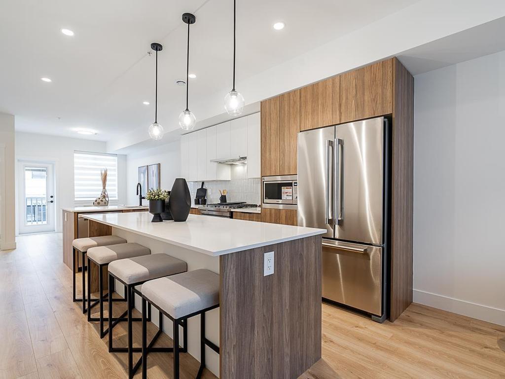 









8430


Nottman

Street, 44,
Mission,




BC
V2V 3W4

