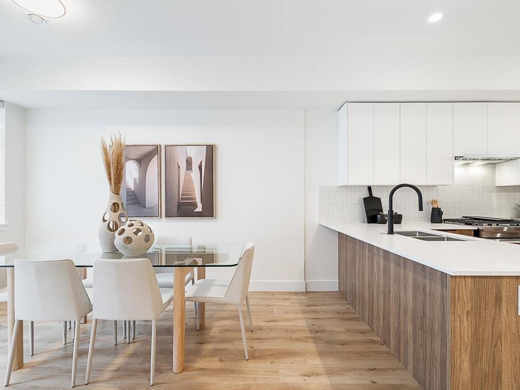 









8430


Nottman

Street, 44,
Mission,




BC
V2V 3W4

