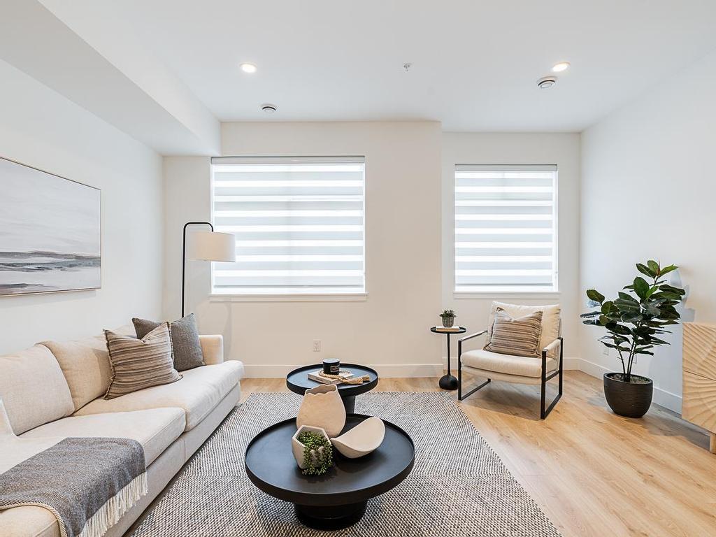 









8430


Nottman

Street, 44,
Mission,




BC
V2V 3W4

