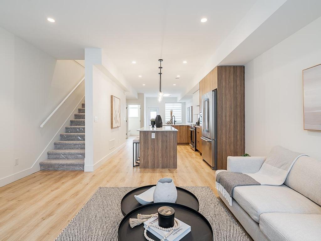 









8430


Nottman

Street, 44,
Mission,




BC
V2V 3W4

