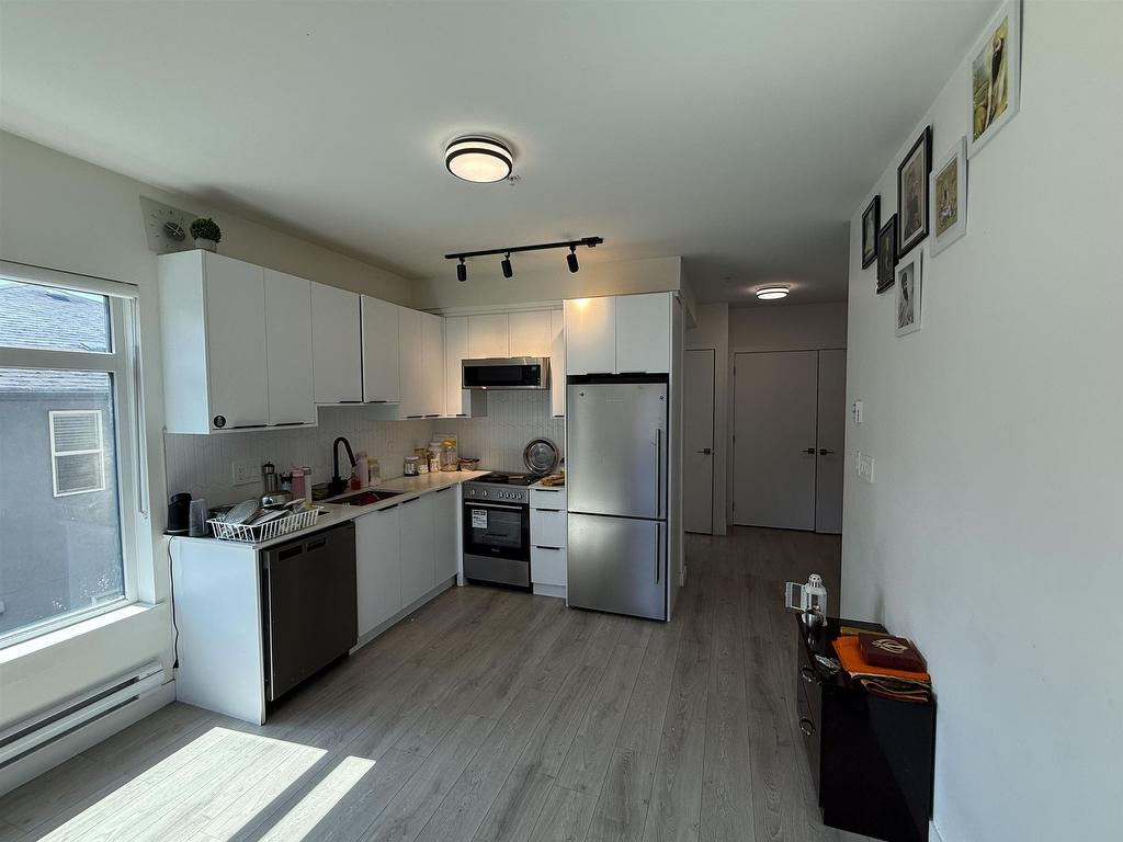 









10616


132

Street, 202,
Surrey,




BC
V3T 0T3

