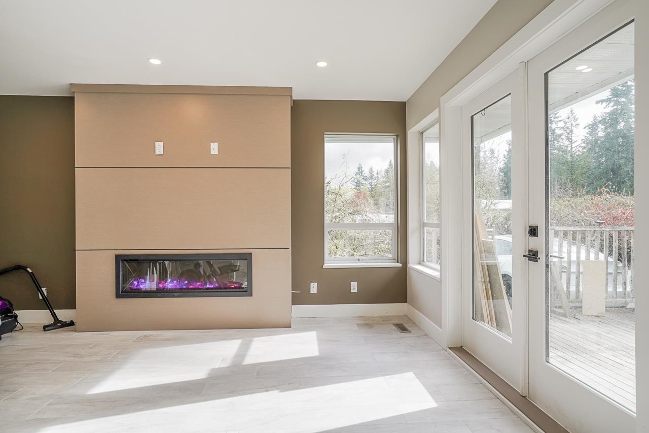 









2161


200

Street,
Langley,




BC
V2Z 1Z6

