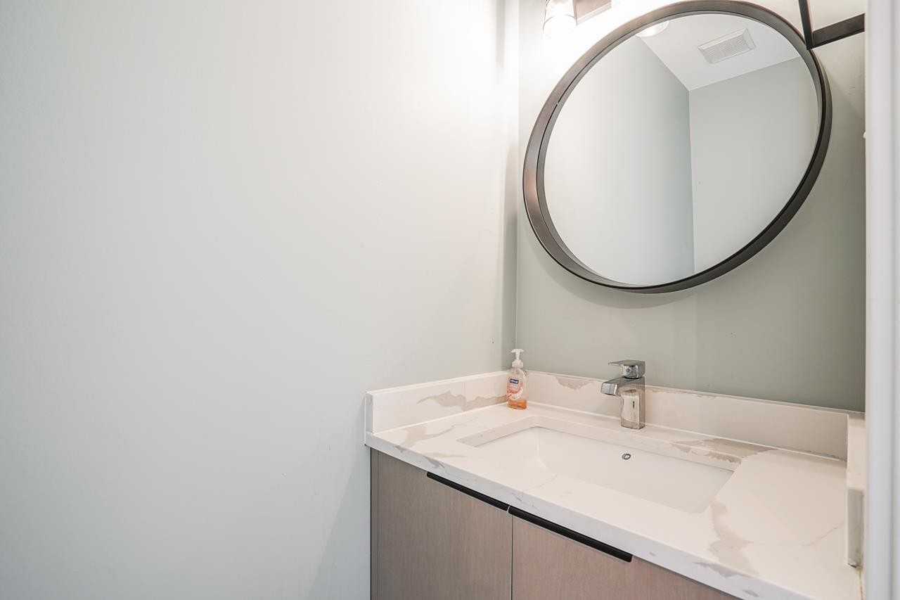 









2161


200

Street,
Langley,




BC
V2Z 1Z6

