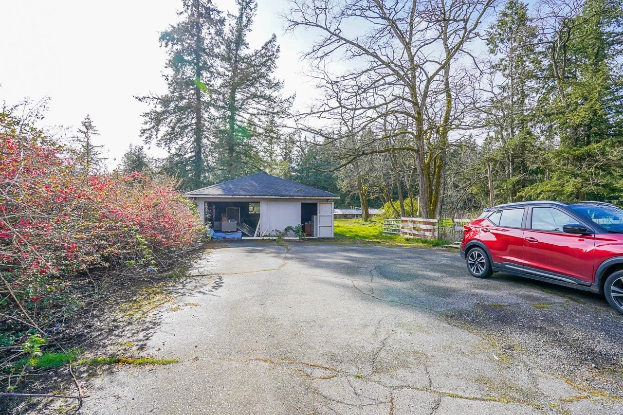 









2161


200

Street,
Langley,




BC
V2Z 1Z6

