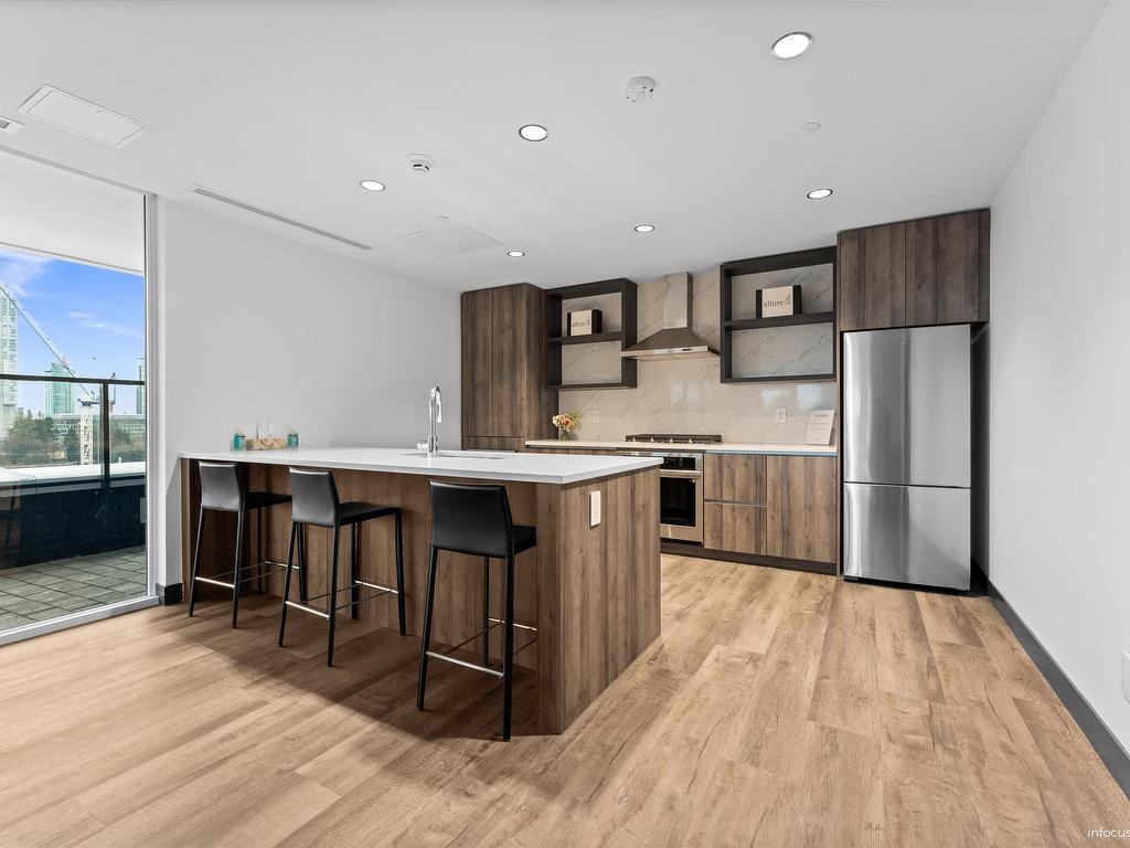 









10750


135a

Street, 2503,
Surrey,




BC
V3T 0V4

