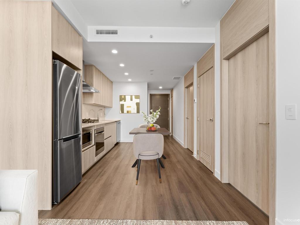 









10750


135a

Street, 2503,
Surrey,




BC
V3T 0V4

