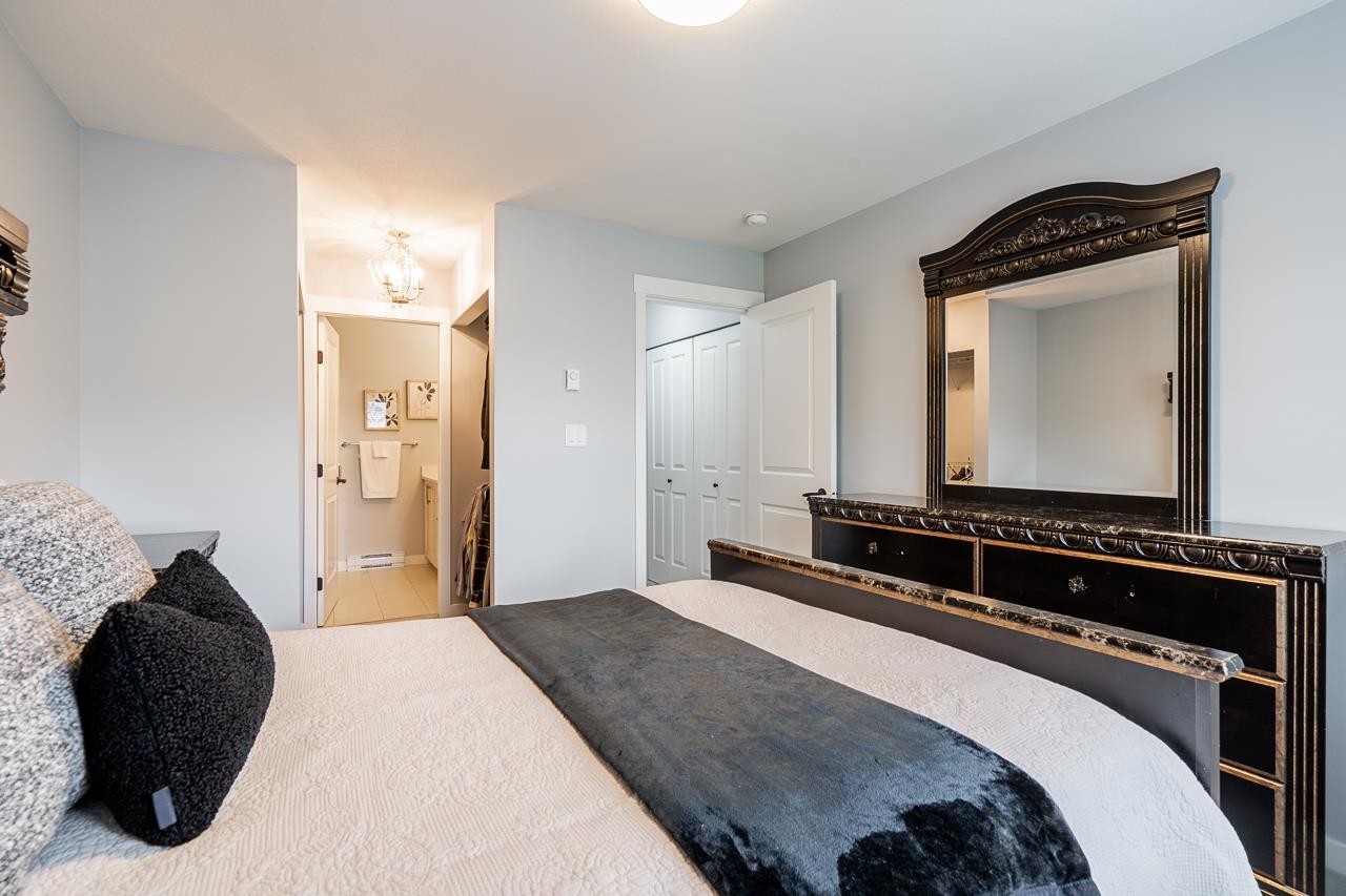 









19180


65

Avenue, 36,
Surrey,




BC
V4N 6M5

